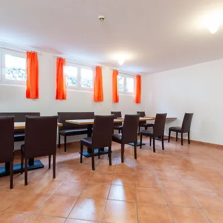 アパート With Beautiful View Near Zell Am See & Kaprun, With Sauna